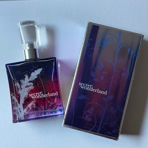 Bath & Body Works Secret Wonderland Eau De Toilette, 2.5 oz / 75 ml